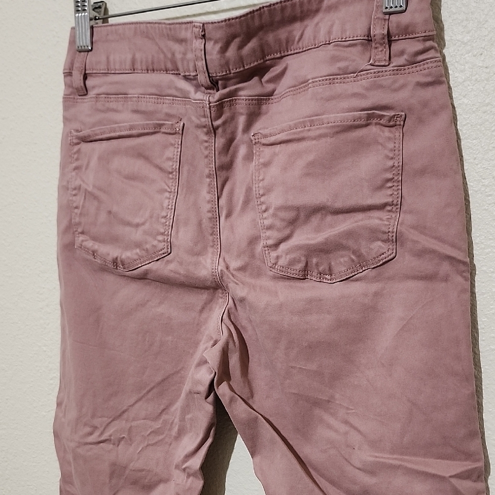 Buffalo David Bitton Pink Bermuda Shorts Classic Style - Picture 7 of 8